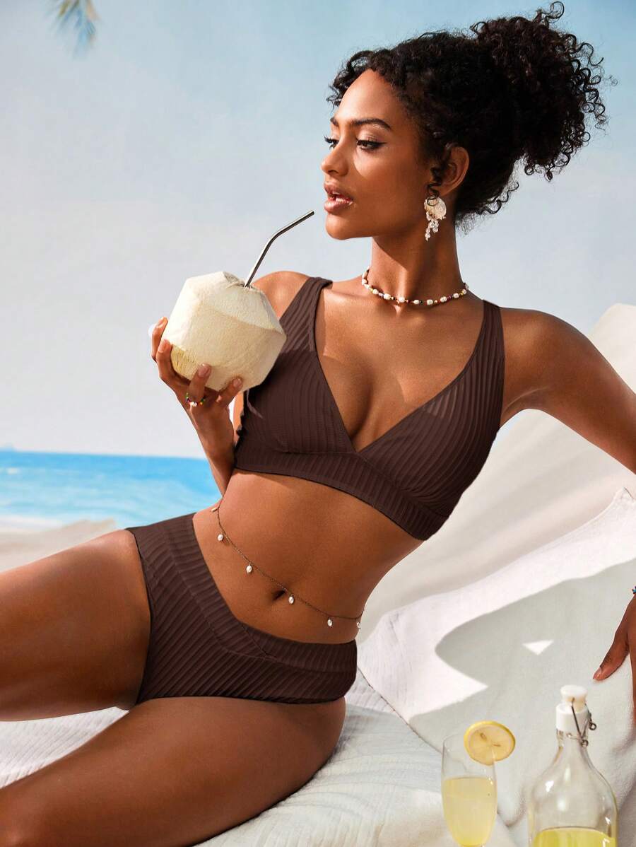 Alena | Bikini Küstenvielfalt