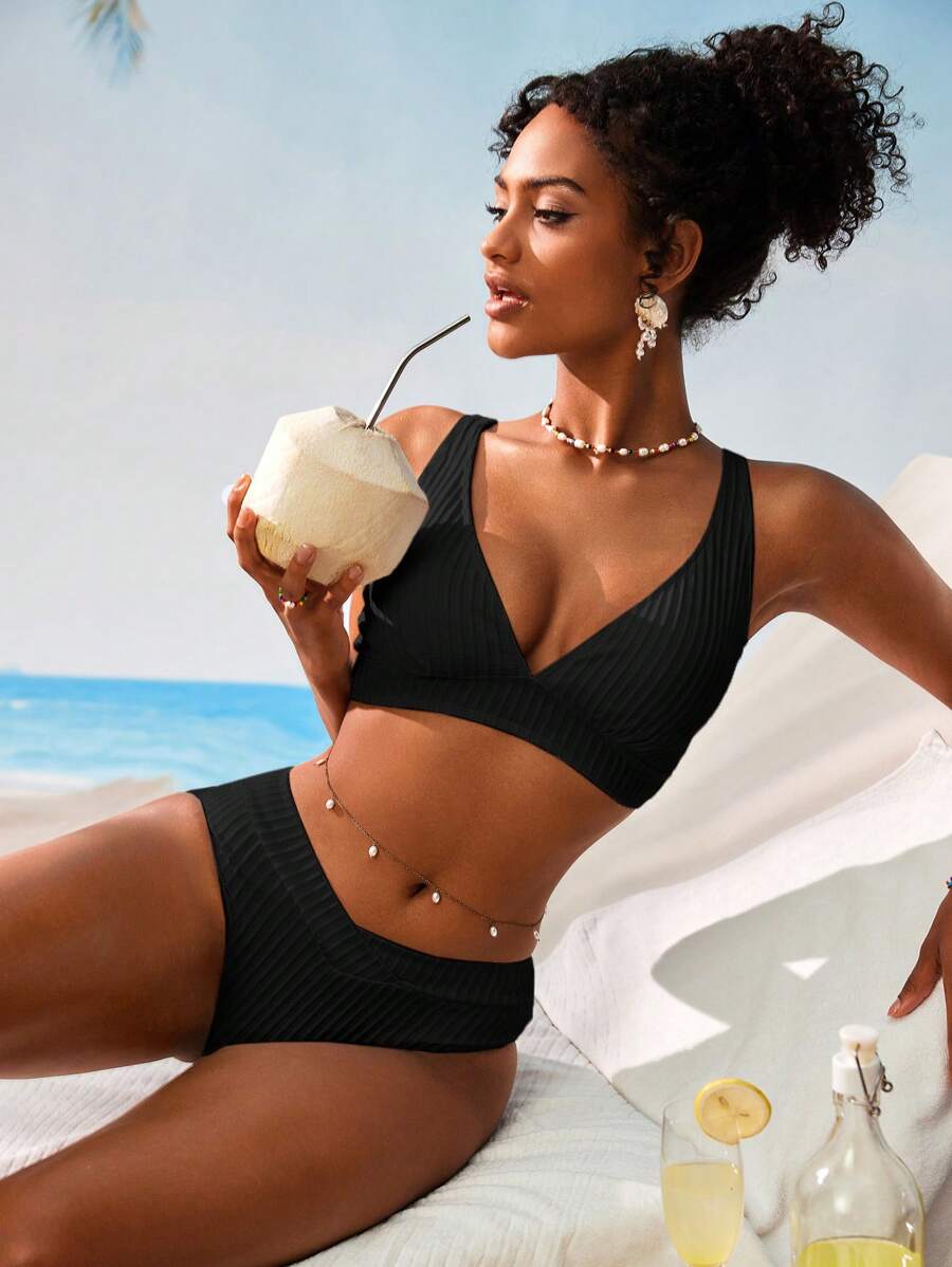 Alena | Bikini Küstenvielfalt