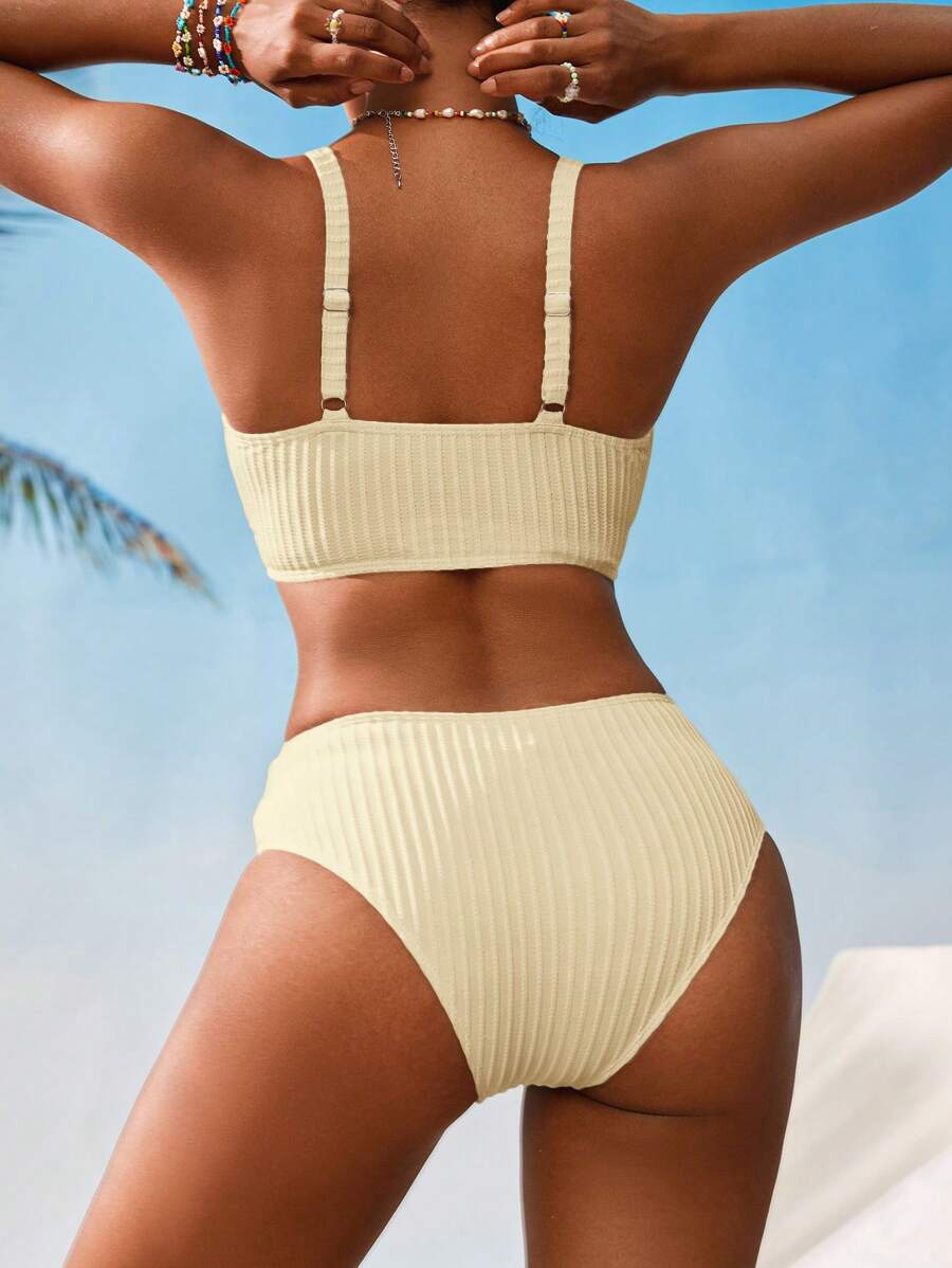 Alena | Bikini Küstenvielfalt