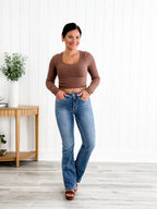 Jennie | Jeans Bootcut z kontrolą brzucha