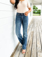 Jennie | Jeans Bootcut z kontrolą brzucha